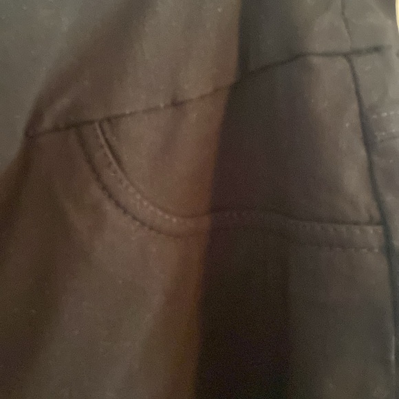 Ruby Rd. Pull-on Pants-size 16 - Picture 5 of 7